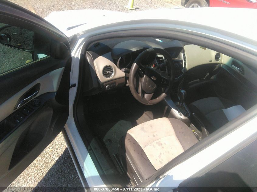 2013 CHEVROLET CRUZE LS - 1G1PA5SH2D7326528