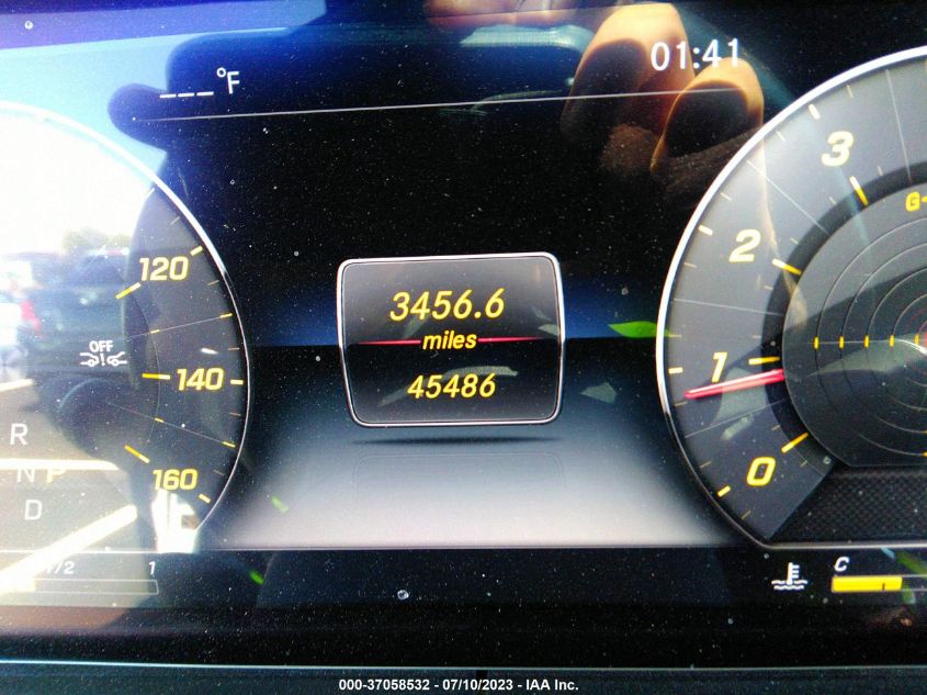 2019 MERCEDES-BENZ E-CLASS E 300 - WDDZF4JB7KA628587