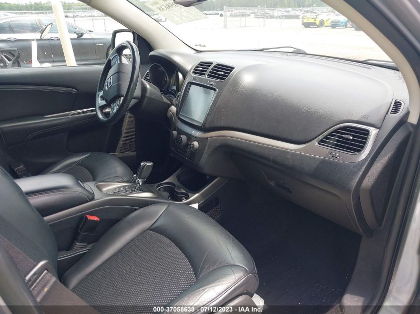 2017 DODGE JOURNEY CROSSROAD - 3C4PDCGG9HT520011
