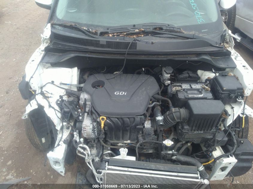 2016 KIA SOUL BASE - KNDJN2A23G7300960