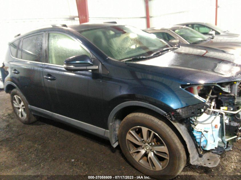 2017 TOYOTA RAV4 XLE - JTMRFREV0HD204381