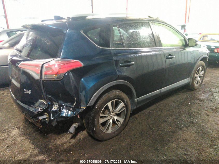 2017 TOYOTA RAV4 XLE - JTMRFREV0HD204381