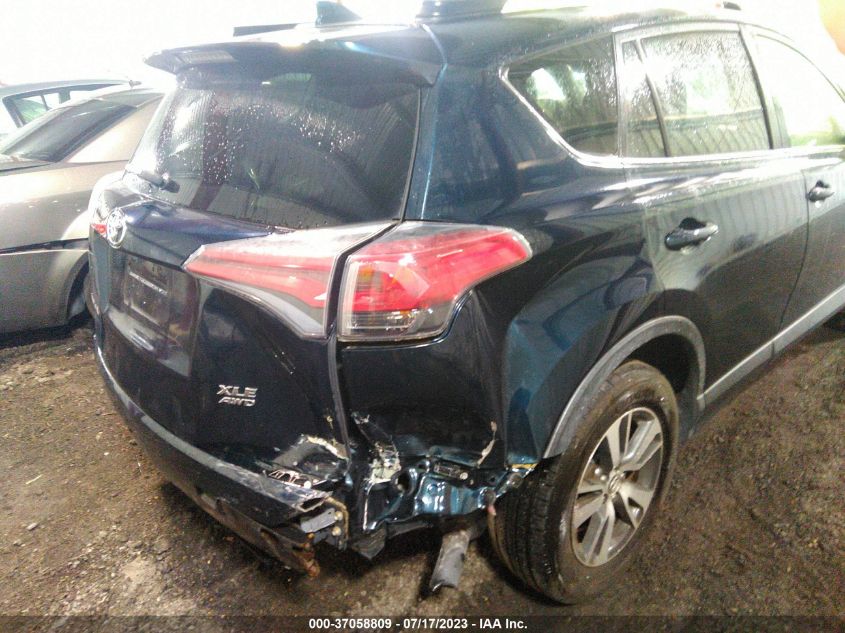 2017 TOYOTA RAV4 XLE - JTMRFREV0HD204381