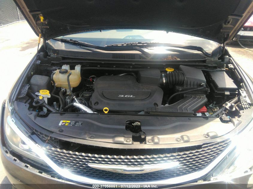 2017 CHRYSLER PACIFICA LIMITED - 2C4RC1GG1HR722148
