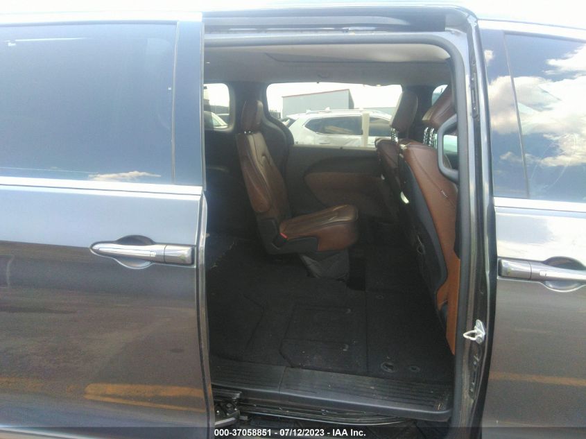 2017 CHRYSLER PACIFICA LIMITED - 2C4RC1GG1HR722148