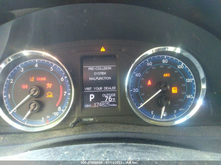 2017 TOYOTA COROLLA L/LE/XLE/SE/XSE - 5YFBURHE9HP642896