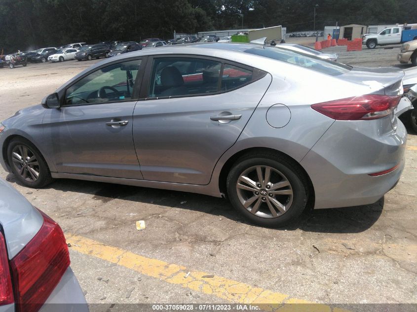 2017 HYUNDAI ELANTRA SE - 5NPD84LF8HH025387