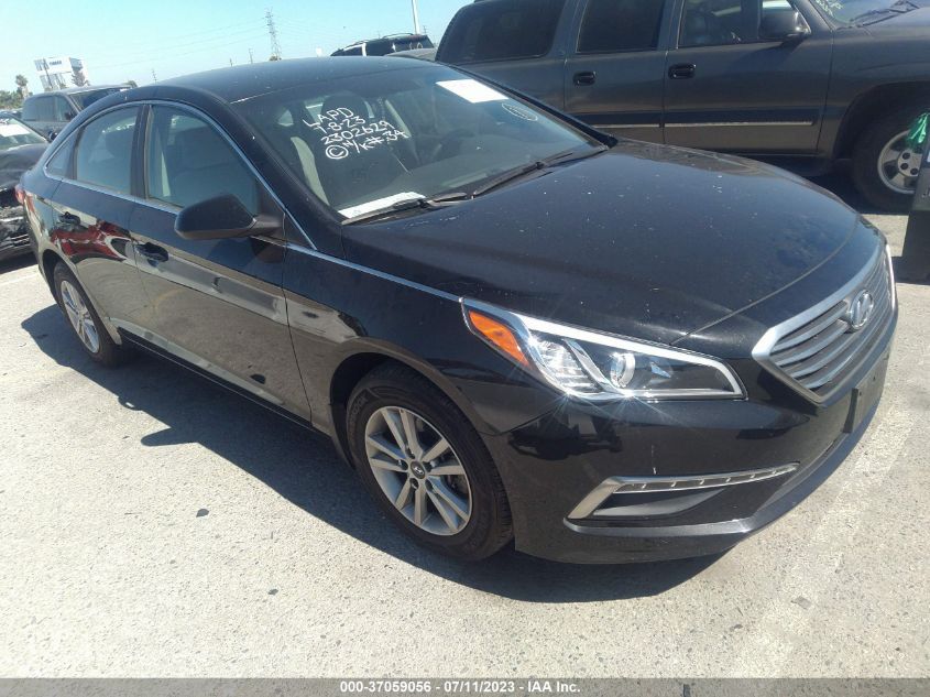 2015 HYUNDAI SONATA SE - 5NPE24AF3FH189345