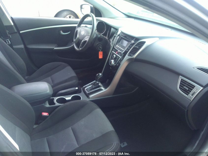 2016 HYUNDAI ELANTRA GT - KMHD35LH1GU270280