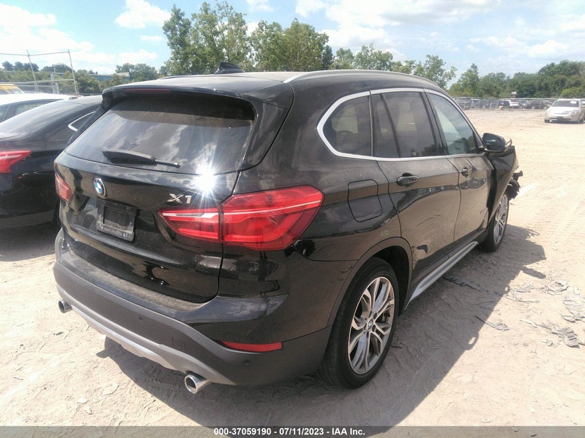 VIN WBXHT3C34J5K30777 2018 BMW X1 XDRIVE28I