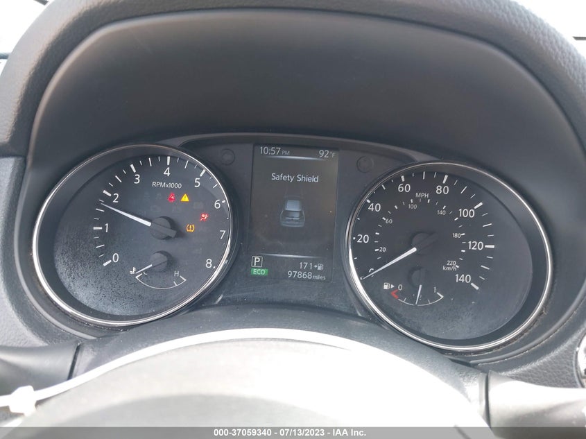 VIN KNMAT2MT5HP573703 2017 NISSAN ROGUE SV