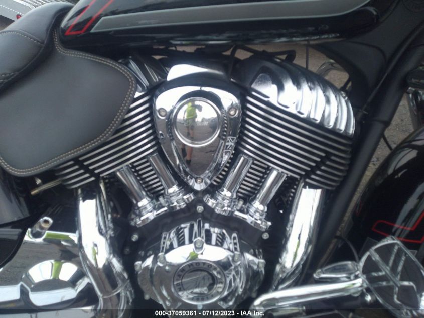 2018 INDIAN MOTORCYCLE CO. CHIEFTAIN LIMITED - 56KTCAAA6J3361163