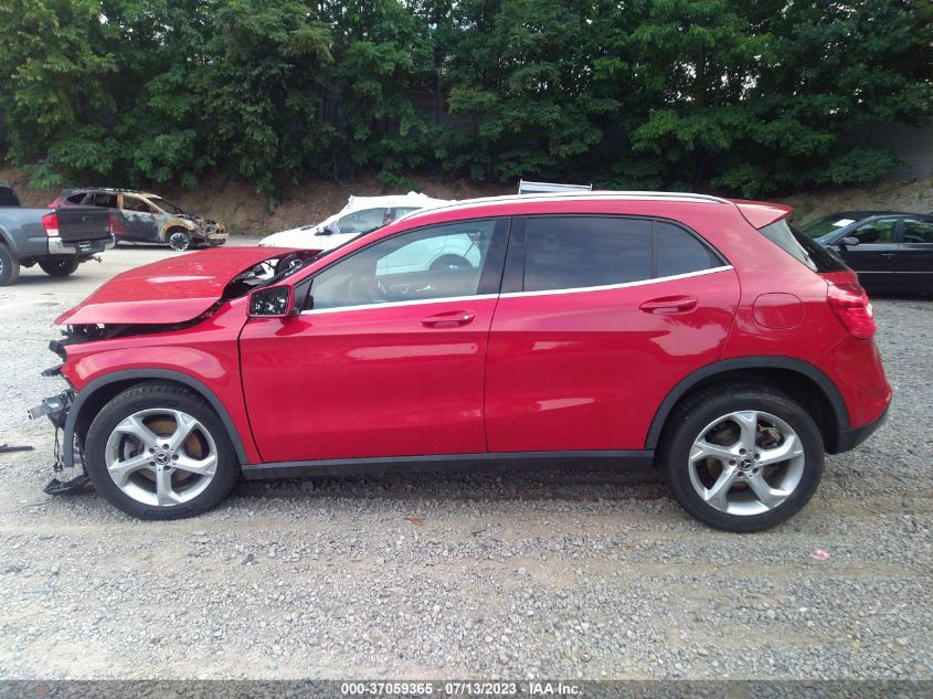 2019 MERCEDES-BENZ GLA GLA 250 - WDCTG4GB4KU010558