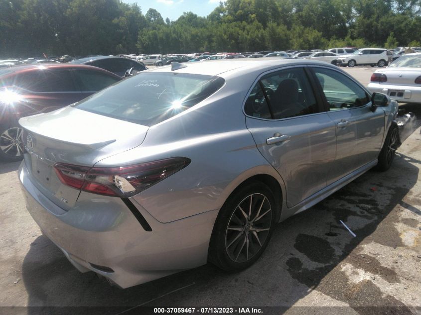 2022 TOYOTA CAMRY SE - 4T1G11AK4NU680059