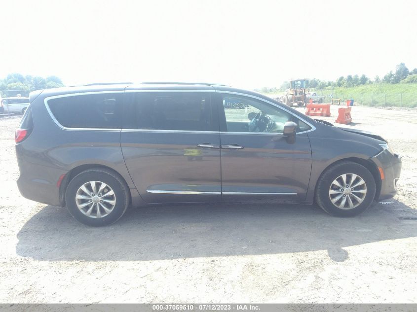 2018 CHRYSLER PACIFICA TOURING L PLUS - 2C4RC1EG4JR115427