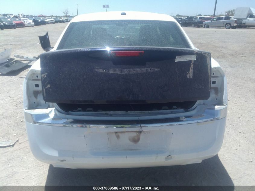 2013 CHRYSLER 300 - 2C3CCAAG2DH630923
