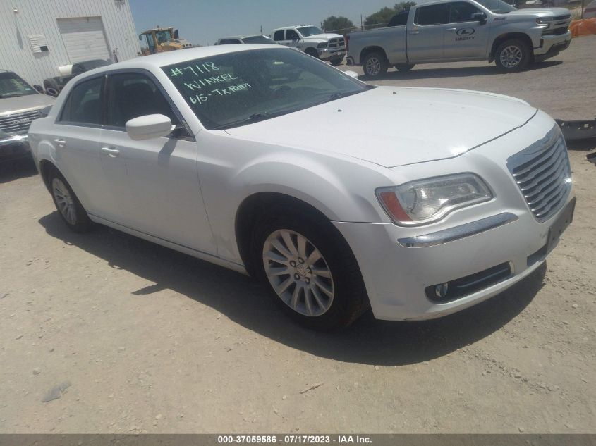 2013 CHRYSLER 300 - 2C3CCAAG2DH630923