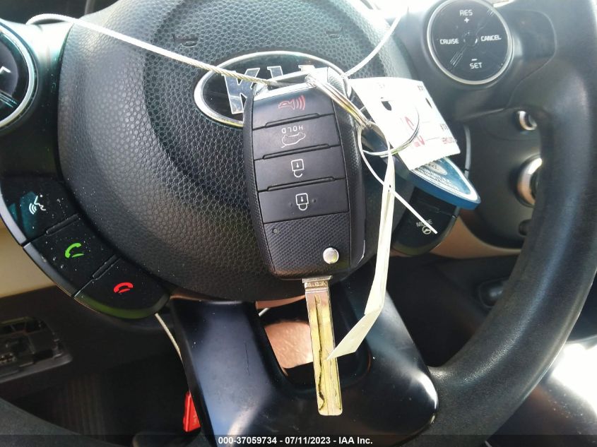 2016 KIA SOUL BASE - KNDJN2A26G7837712