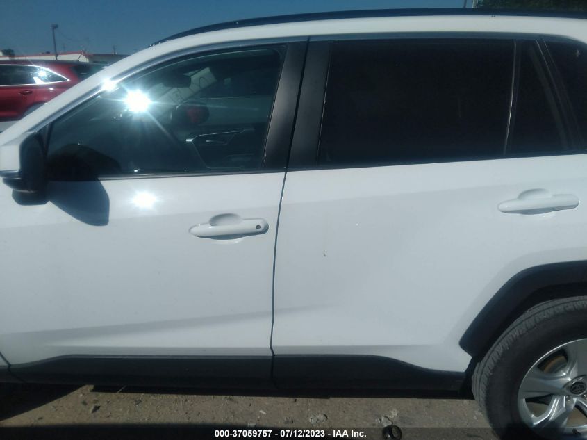 2021 TOYOTA RAV4 XLE - 2T3P1RFV4MC214978