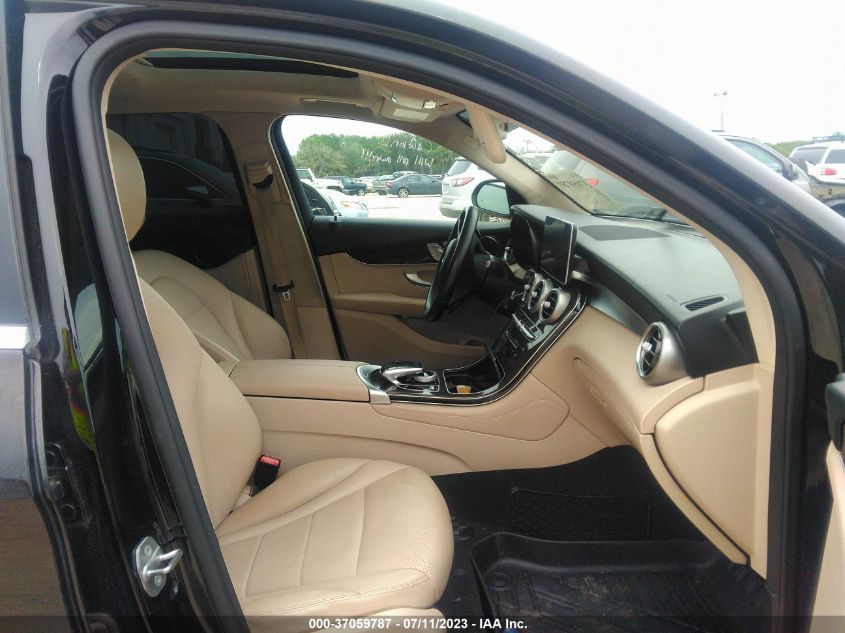 2016 MERCEDES-BENZ GLC GLC 300 - WDC0G4JB2GF086304