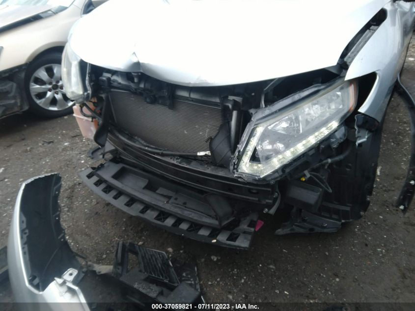 2015 NISSAN ROGUE SV - KNMAT2MT3FP557738