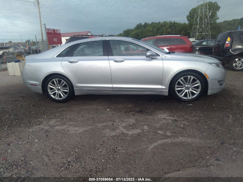 2014 LINCOLN MKZ - 3LN6L2J90ER832516