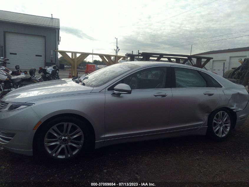 2014 LINCOLN MKZ - 3LN6L2J90ER832516