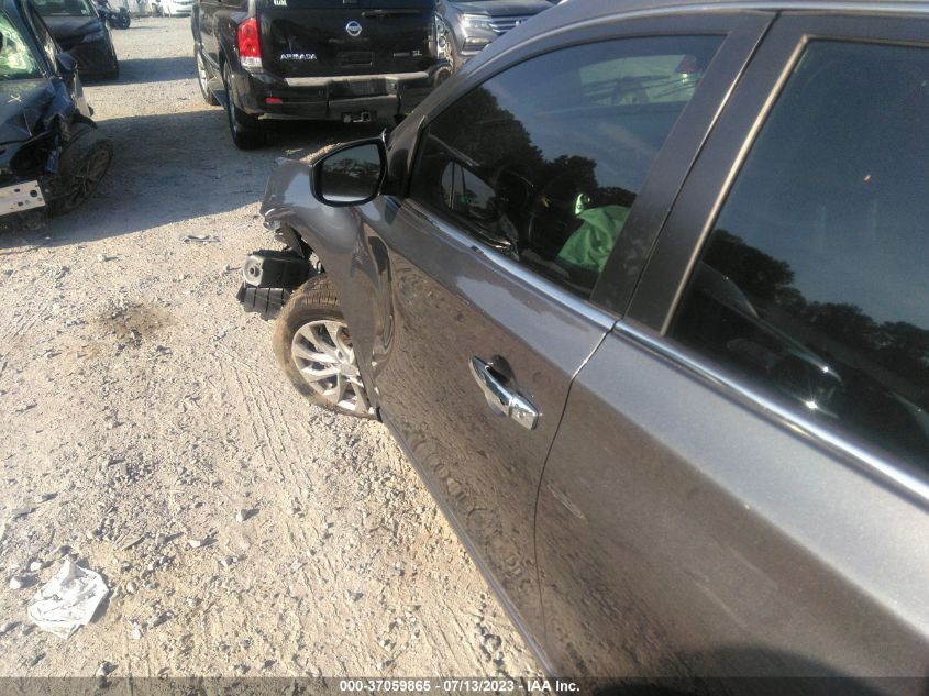 3N1AB7AP1KY335816 Nissan Sentra SV 13