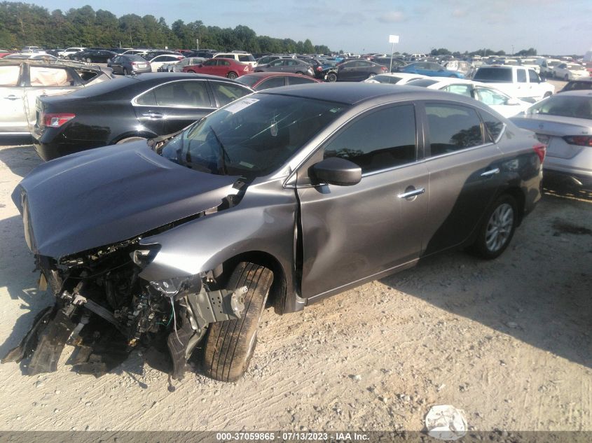 3N1AB7AP1KY335816 Nissan Sentra SV 2