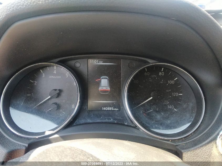 2017 NISSAN ROGUE SV - 5N1AT2MT4HC857777