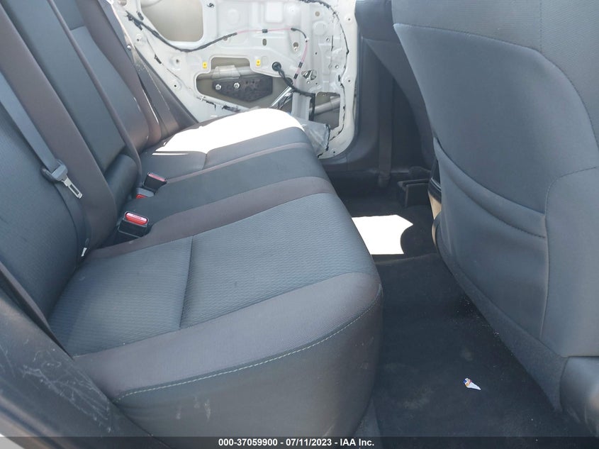 VIN 2T1BURHE6JC033769 2018 TOYOTA COROLLA L/LE/XLE/SE/XSE