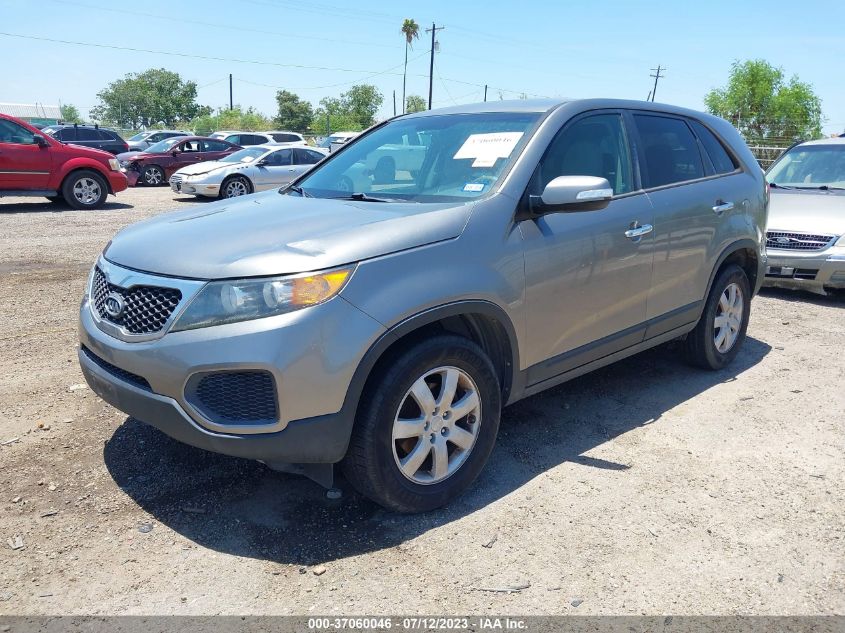 2013 KIA SORENTO LX - 5XYKT4A10DG336519