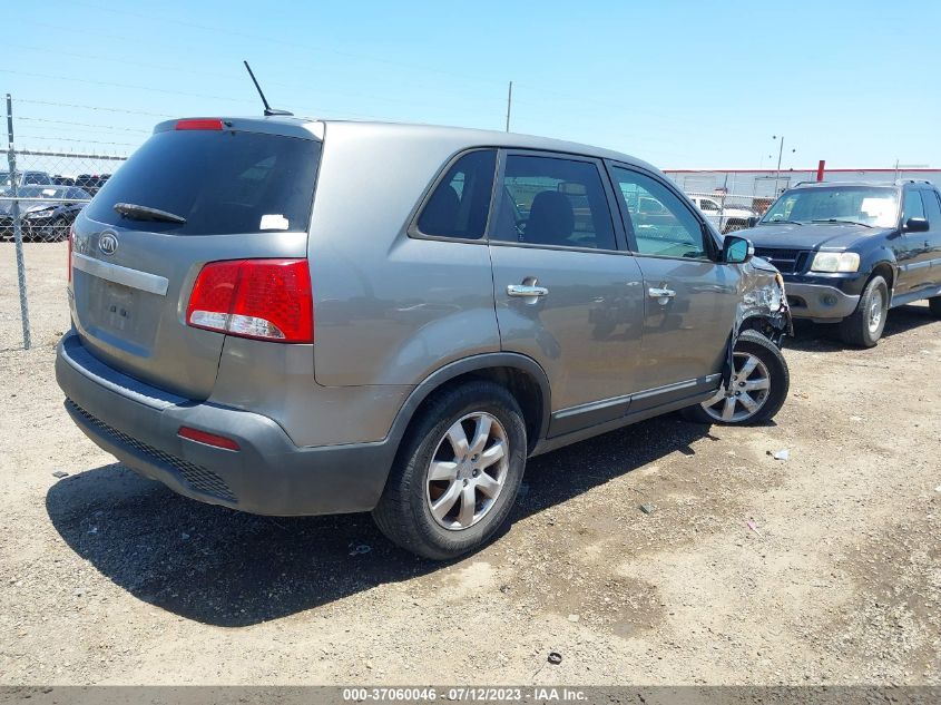 2013 KIA SORENTO LX - 5XYKT4A10DG336519