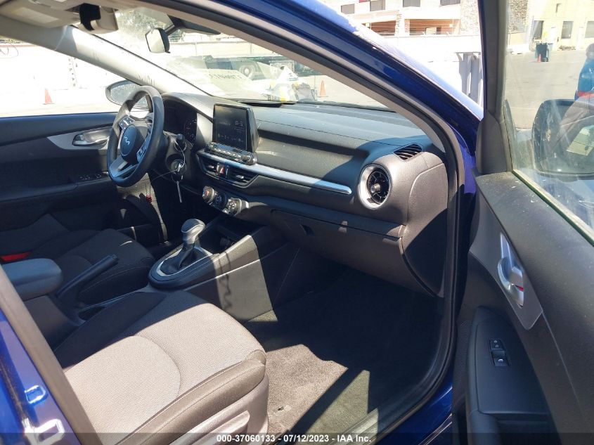 2022 KIA FORTE LXS - 3KPF24AD5NE415911