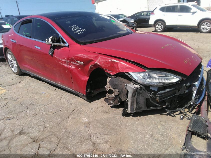 2014 TESLA MODEL S 60 KWH BATTERY/P85 - 5YJSA1H16EFP51279