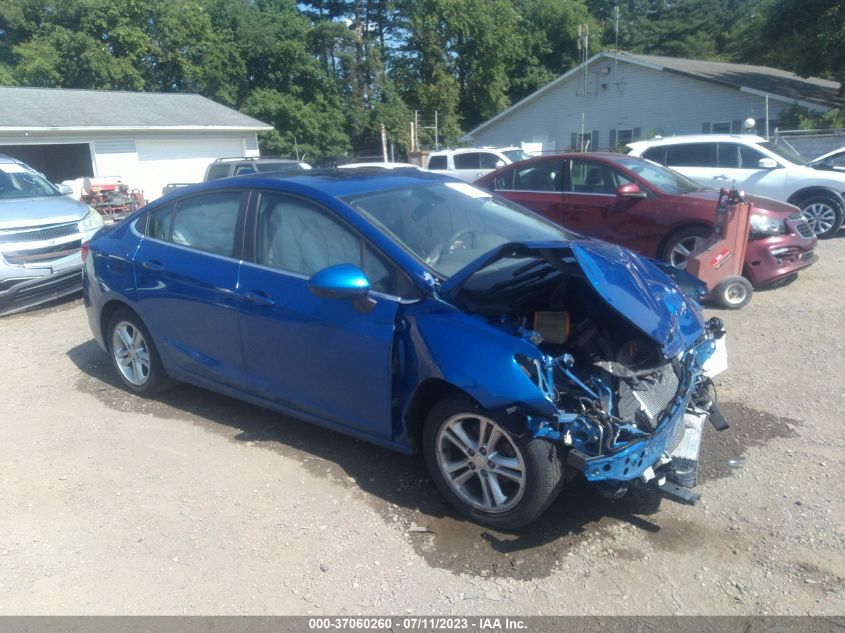 2018 CHEVROLET CRUZE LT - 1G1BE5SM4J7109117