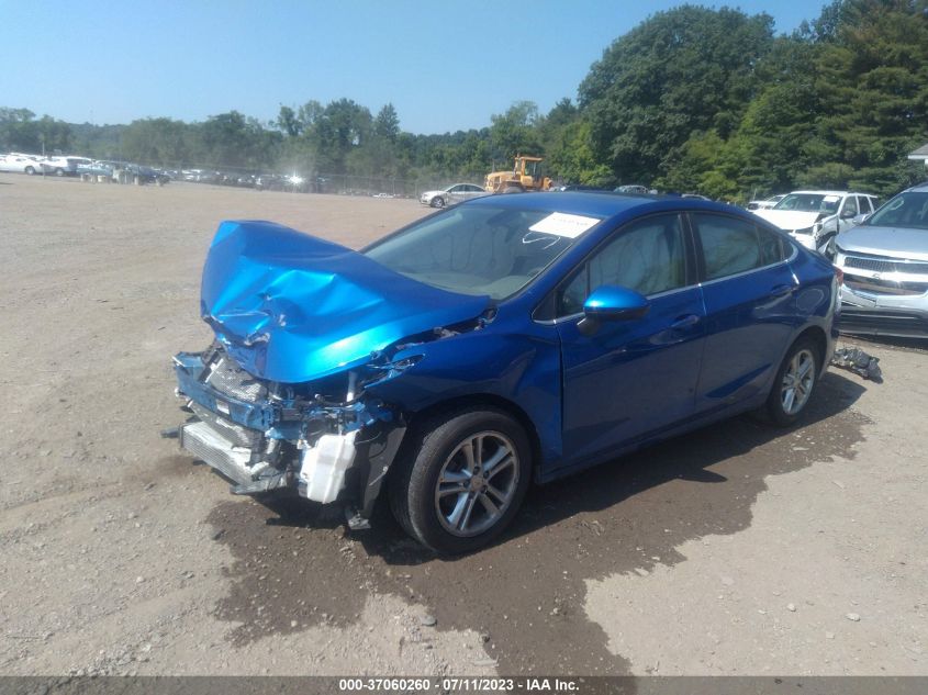 2018 CHEVROLET CRUZE LT - 1G1BE5SM4J7109117