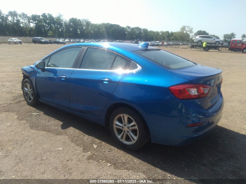 2018 CHEVROLET CRUZE LT - 1G1BE5SM4J7109117