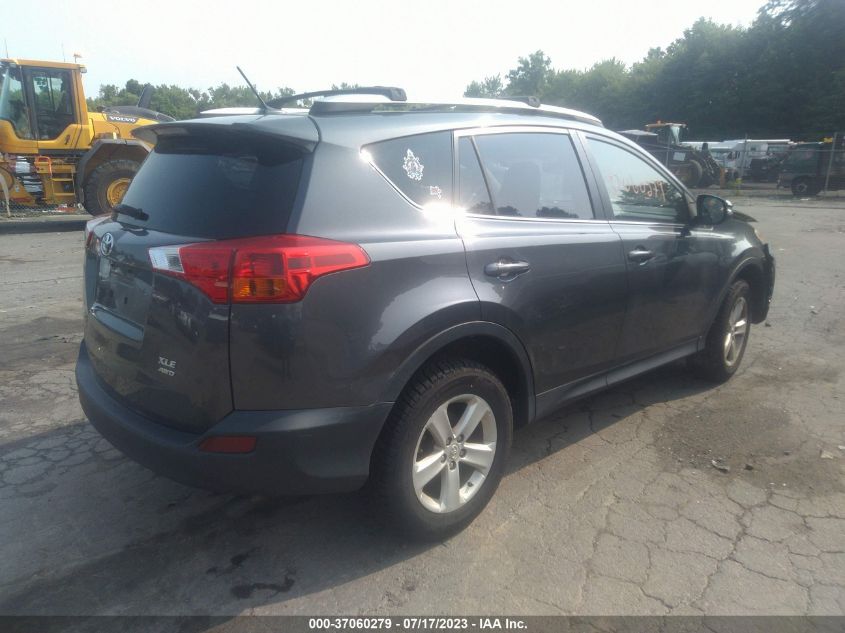 2014 TOYOTA RAV4 XLE - JTMRFREVXED059197