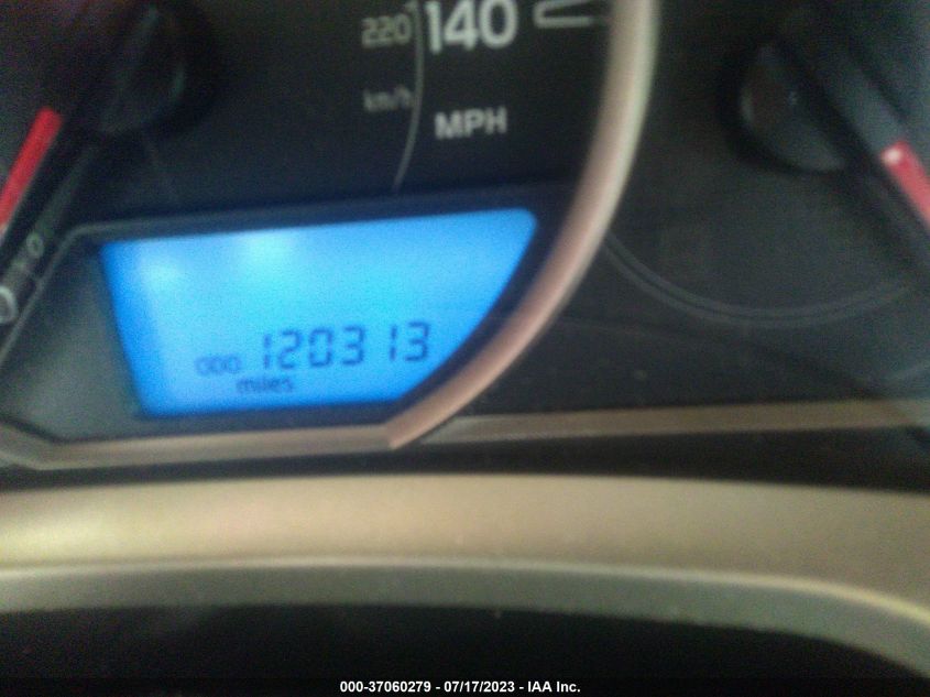 2014 TOYOTA RAV4 XLE - JTMRFREVXED059197