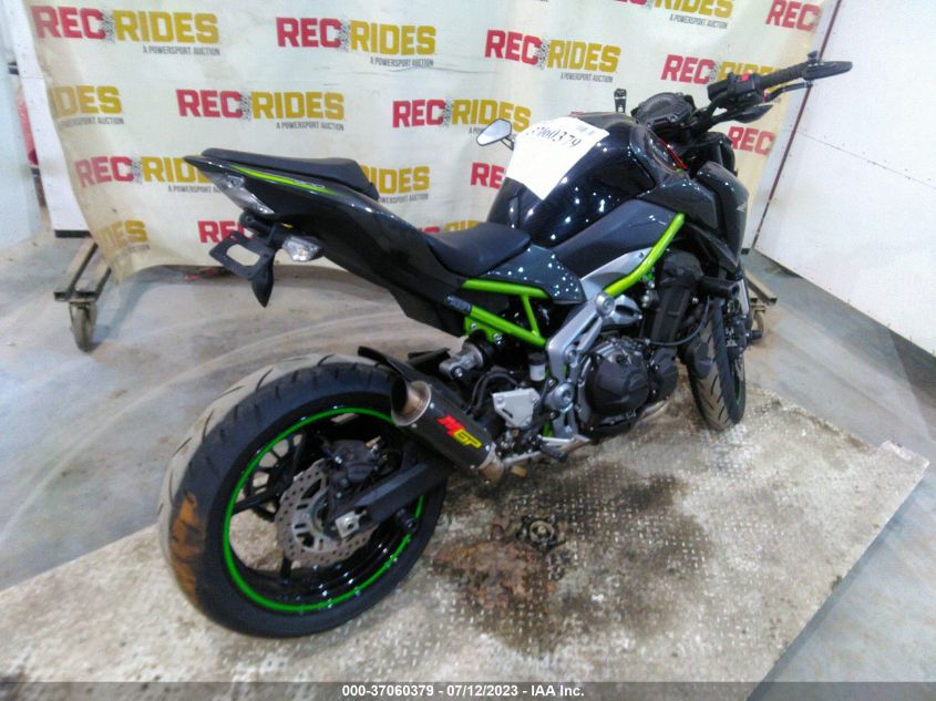 2017 KAWASAKI ZR900 - JKAZR2A16HDA17516