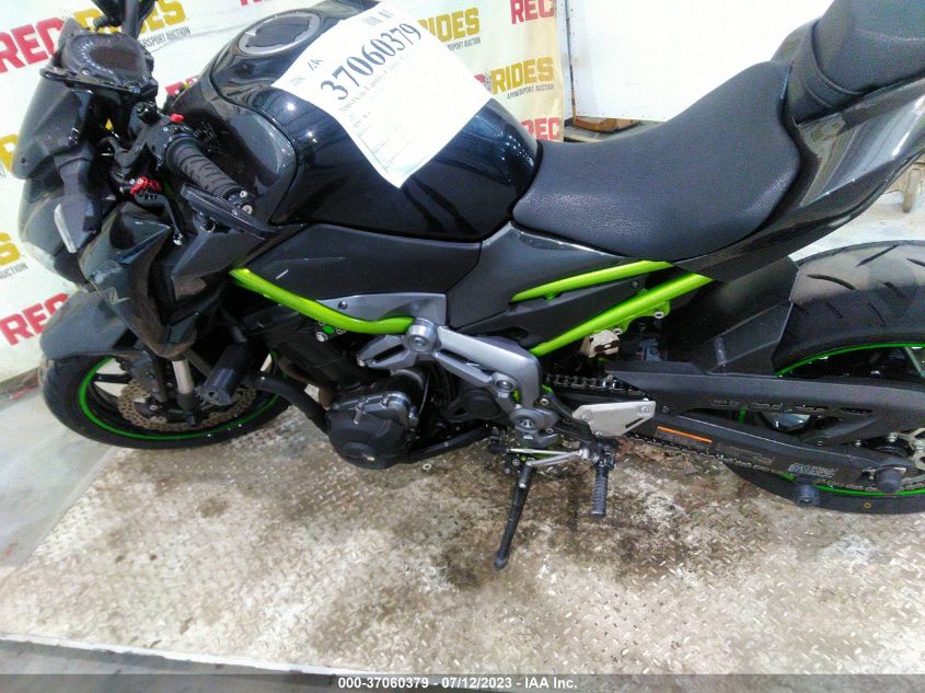 2017 KAWASAKI ZR900 - JKAZR2A16HDA17516