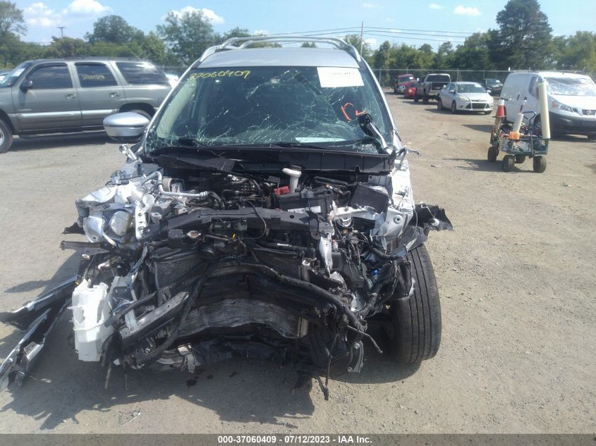 2017 NISSAN ROGUE SV - KNMAT2MV1HP568578