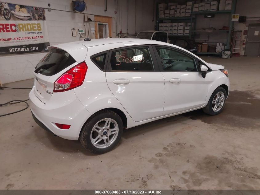 2017 FORD FIESTA SE - 3FADP4EJ5HM135527
