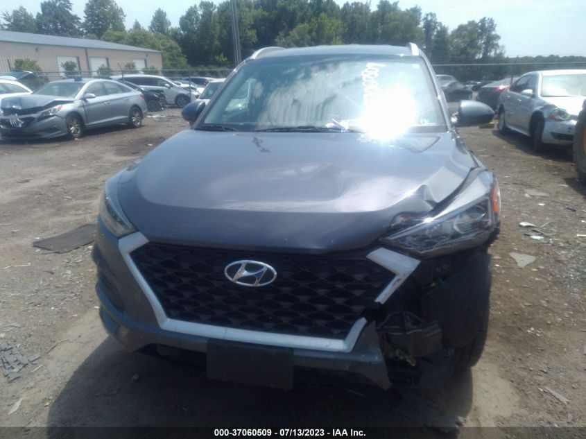 2019 HYUNDAI TUCSON VALUE - KM8J3CA41KU065395