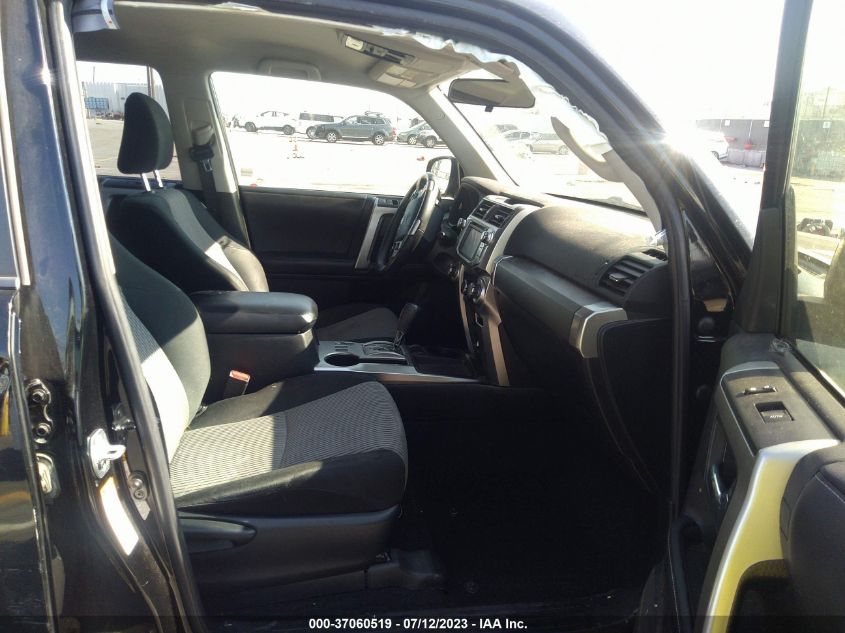 2018 TOYOTA 4RUNNER SR5/SR5 PREMIUM/LIMITED - JTEZU5JRXJ5173451