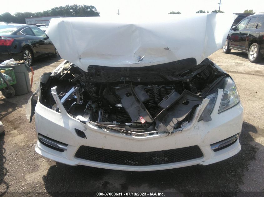 2013 MERCEDES-BENZ E 350 WDDHF5KB1DA729224