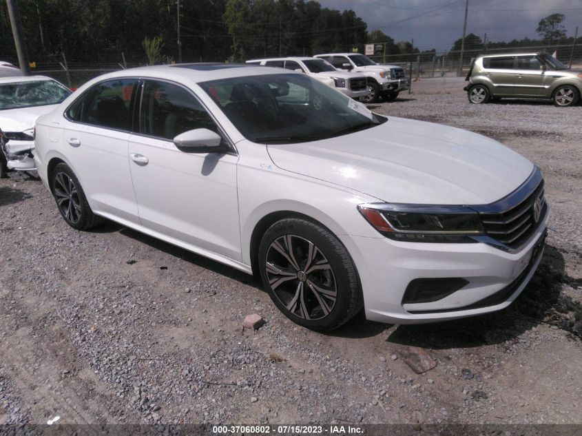 2021 VOLKSWAGEN PASSAT 2.0T SE - 1VWSA7A30MC012738