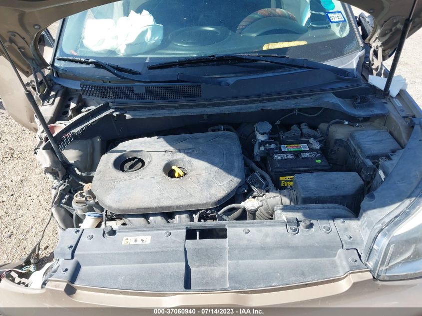 2015 KIA SOUL + - KNDJP3A5XF7136776