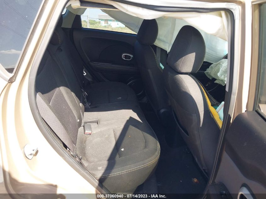 2015 KIA SOUL + - KNDJP3A5XF7136776